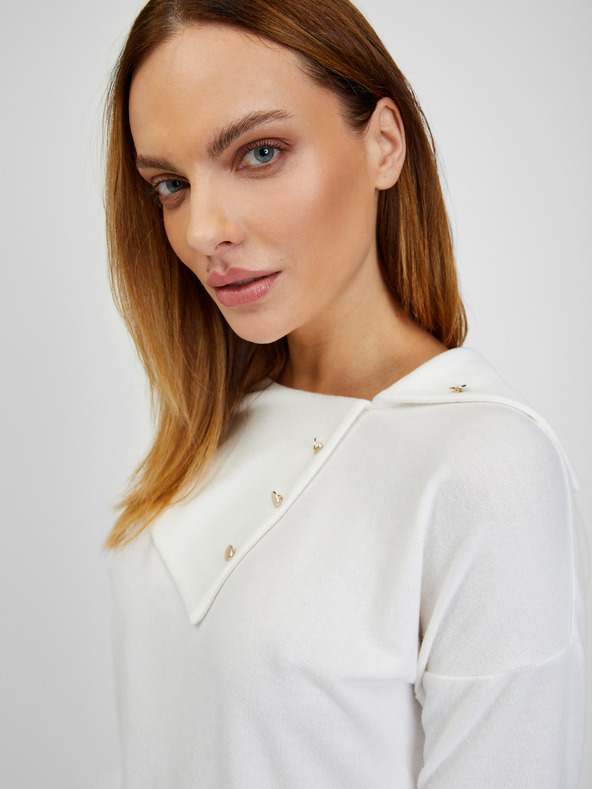 Orsay Weißes Damen-T-Shirt mit dekorativen Details ORSAY