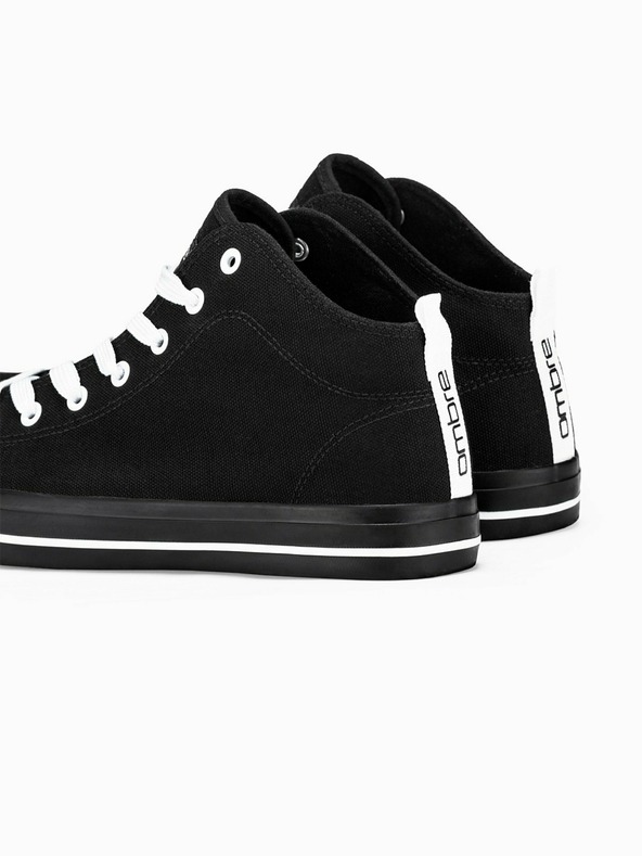 Ombre Clothing Schwarze Herren-Turnschuhe T304