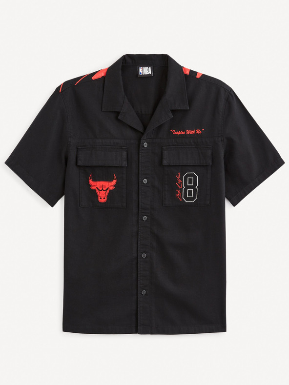 Celio Schwarzes Herren Celio NBA Chicago Bulls Shirt