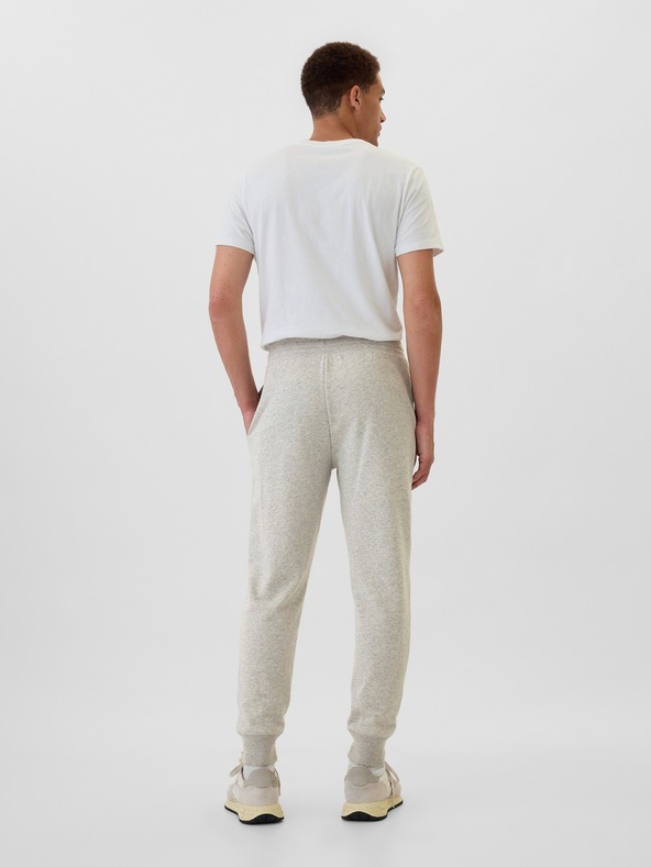 GAP Herren Sweatpants mit Fleece und Logo GAP