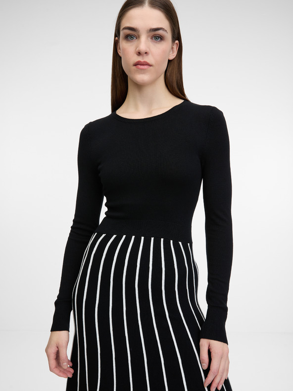Orsay Schwarzes knielanges Damenkleid ORSAY