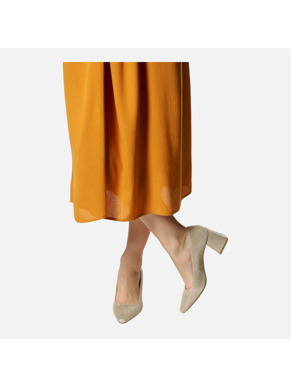 Geox Cremefarbene Damen-Pumps Geox Giselda