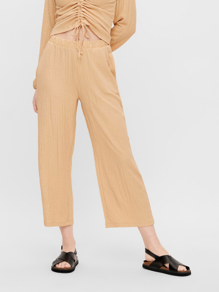 Pieces Beige beschnittene lockere Hose Pieces Lara