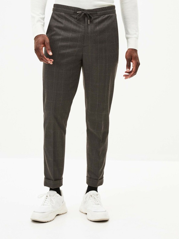 Celio Potheodor Hose