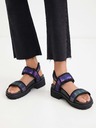 Desigual Lila und schwarz Desigual Track Sandale für Frauen