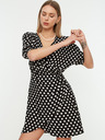 Trendyol Schwarzes Polka Dot Kleid Trendyol