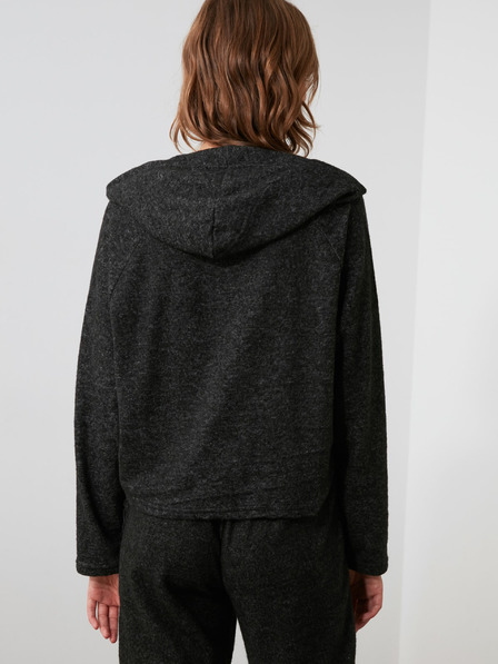 Trendyol Schwarzes Damenhemd mit Kapuze Trendyol