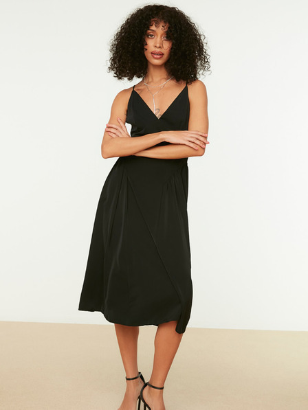 Trendyol Schwarzes Riemchenkleid Trendyol