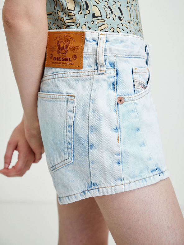 Diesel Diesel Joys hellblaue Denim-Shorts für Damen