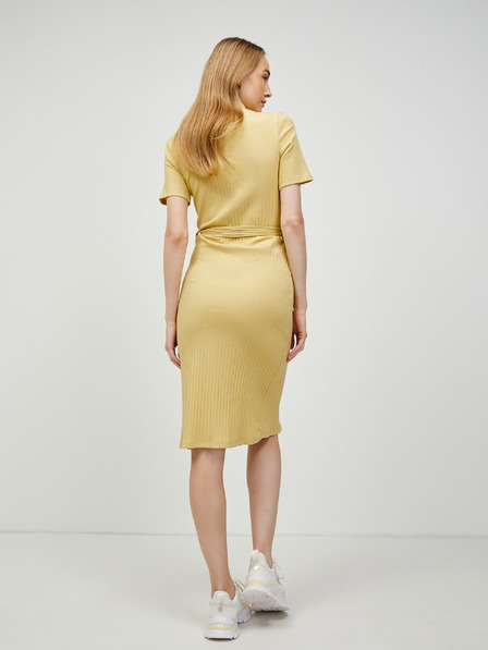 Pieces Senfgelbes Hemd-Midikleid mit Krawatte Pieces Tiana