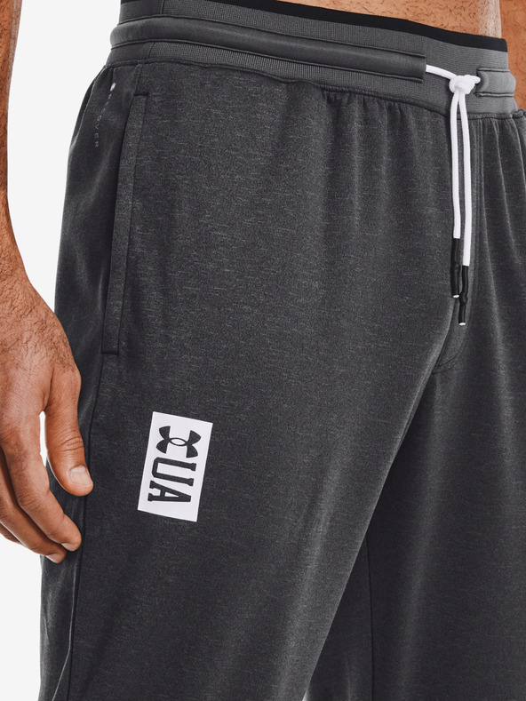 Under Armour Herren-Jogginghose Under Armour RECOVER JOGGER
