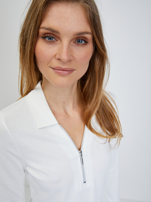 Orsay Cremefarbenes T-Shirt mit dreiviertel Ärmeln ORSAY