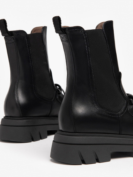 Nero Giardini Schwarze Chelseastiefel aus Leder Nero Giardini