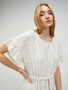 Pieces Cremefarbenes, perforiertes Kleid mit Taillenband Pieces Life