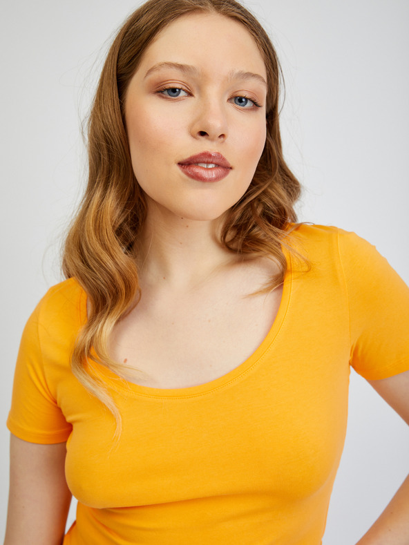 Orsay Orangefarbenes Basic-T-Shirt ORSAY