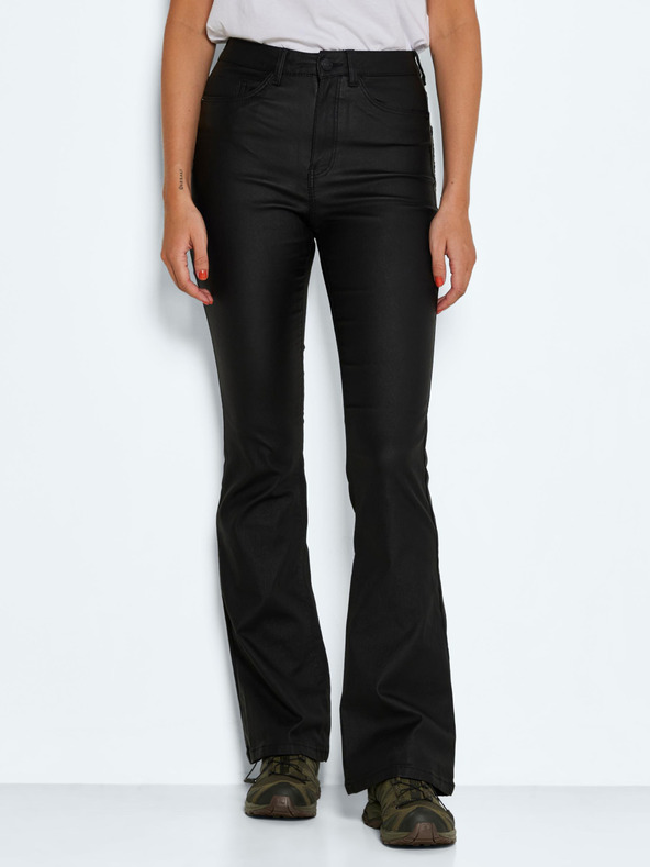 Noisy May Schwarze Damen Lederhose mit ausgestelltem Schnitt Noisy May Sallie