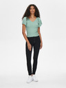 ONLY Hellgrünes geripptes Damen-T-Shirt ONLY Leelo
