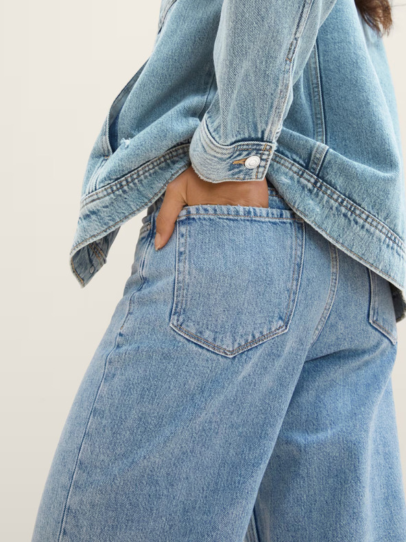Tom Tailor Denim Hellblaue Damenjeans mit weiter Passform Tom Tailor Denim