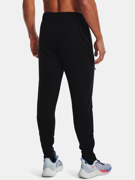 Under Armour Herren-Jogginghose Under Armour CURRY JOGGER