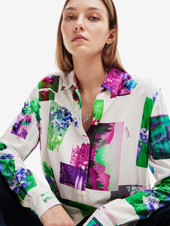 Desigual Grün-weiß gemustertes Damenhemd Desigual Trieste