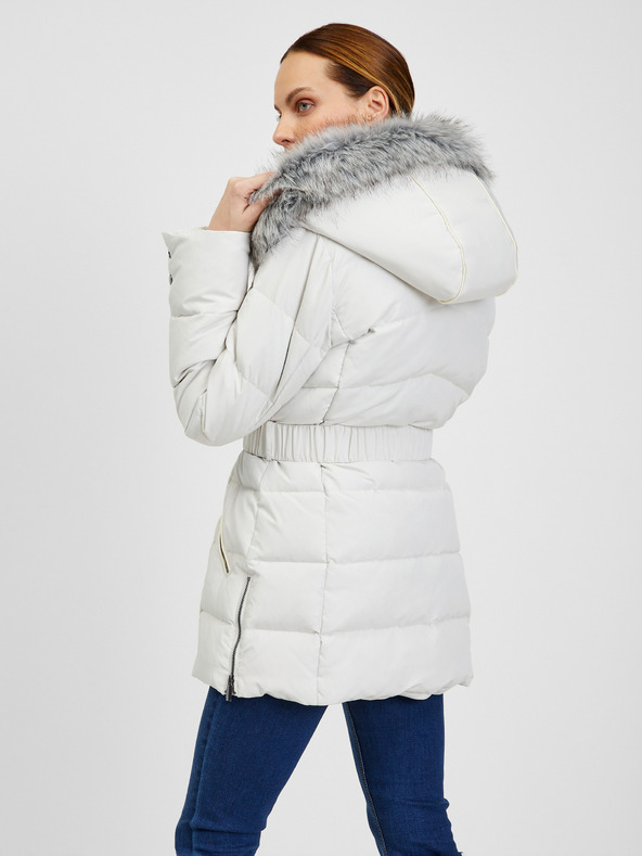 Orsay Cremefarbene Damen-Winter-Steppjacke mit Gürtel ORSAY