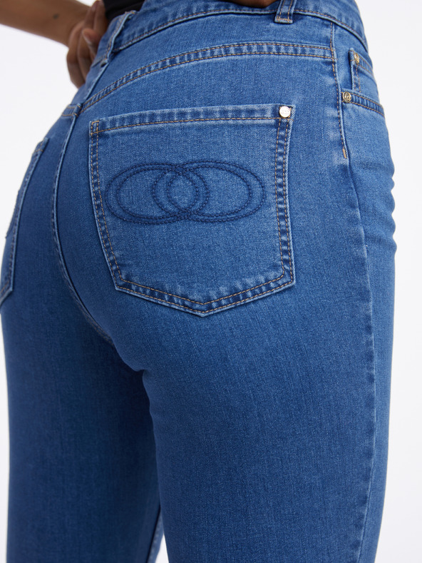 Orsay Dunkelblaue Damenjeans mit ausgestellter Passform ORSAY