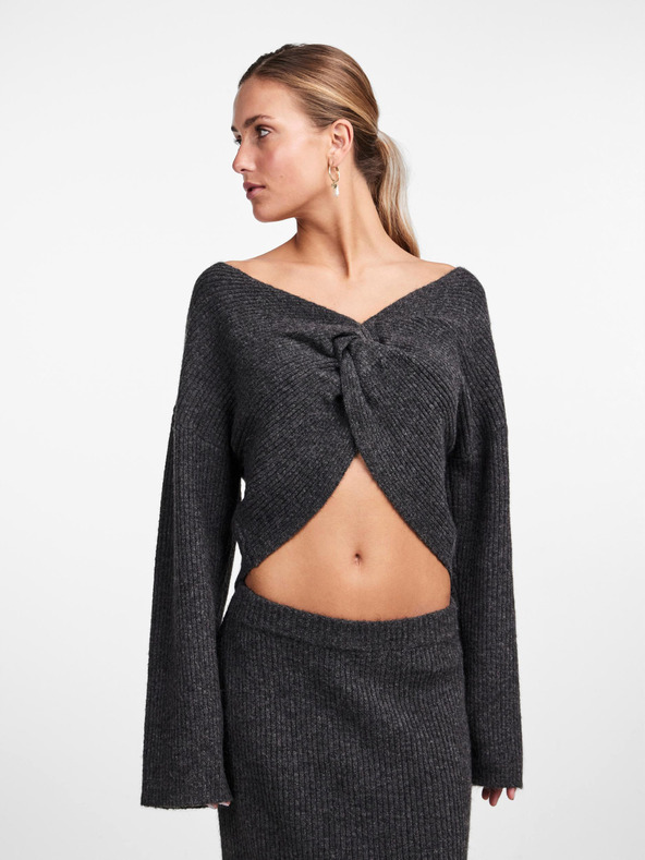 Pieces Grauer kurzer Damenpullover aus Wollmischung Pieces Juna