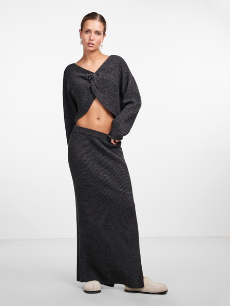 Pieces Grauer kurzer Damenpullover aus Wollmischung Pieces Juna