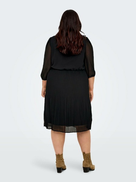 ONLY CARMAKOMA Schwarzes plissiertes Damenkleid ONLY CARMAKOMA Piona