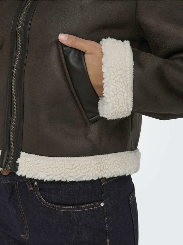 ONLY Dunkelbraune Damen-Kunstfelljacke ONLY Betty