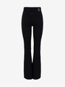 Pieces Schwarze Damenjeans mit ausgestellter Passform Pieces Peggy
