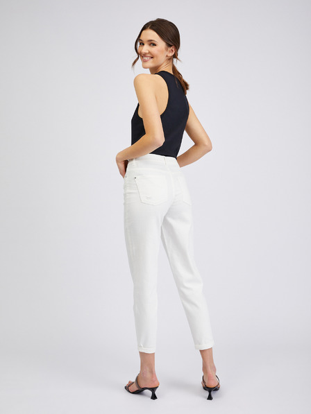 Orsay Weiße Cropped Mom Fit Damenjeans ORSAY