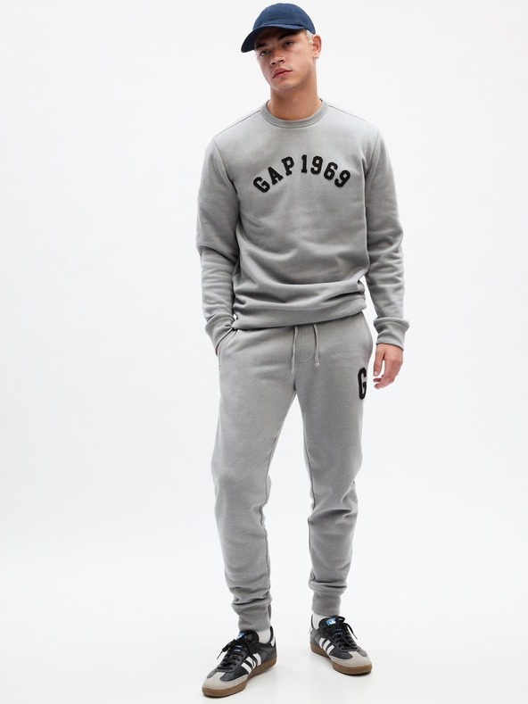 GAP Sweatpants mit GAP Logo