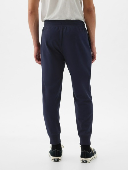 GAP Herren Sweatpants mit Fleece und Logo GAP