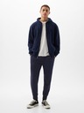 GAP Herren Sweatpants mit Fleece und Logo GAP
