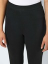Noisy May Schwarze Hose mit ausgestelltem Schnitt von Noisy May Pasa
