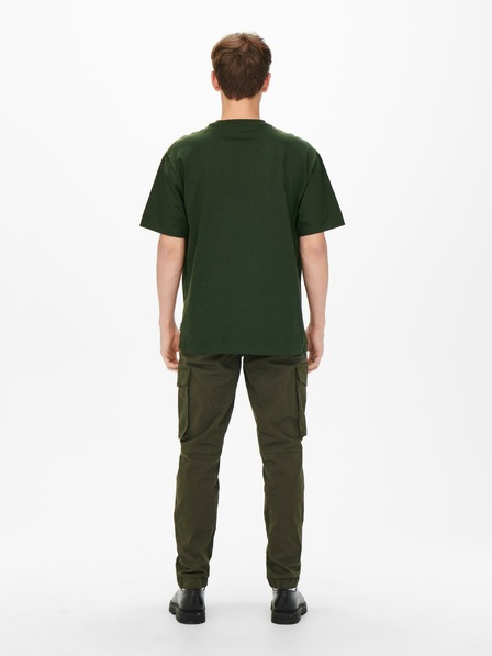 ONLY & SONS Dunkelgrünes Basic-T-Shirt für Männer ONLY & SONS Fred