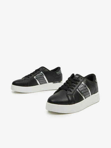 Sam 73 Schwarze Damen-Sneakers SAM73 Lylone
