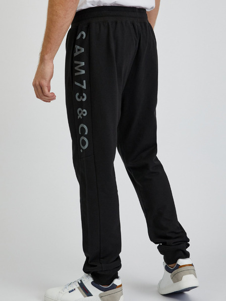 Sam 73 Schwarze Herren-Sweatpants mit SAM73 Dio