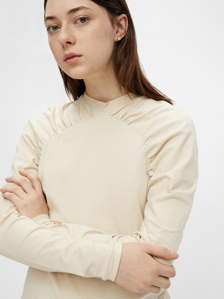 Pieces Cremefarbenes T-Shirt mit gerüschten Ärmeln Pieces