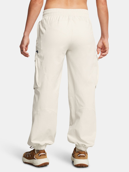 Under Armour Damen-Sporthose Under Armour Unstoppable Cargo Pant