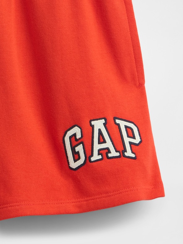GAP Shorts mit Logo GAP
