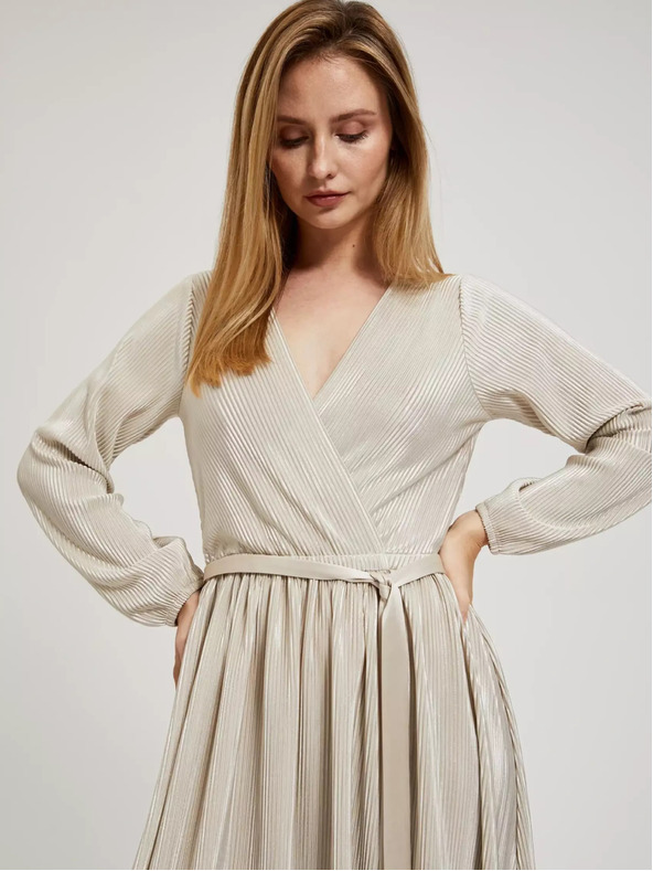 Moodo Beigefarbenes Damen-Kleid von MOODO