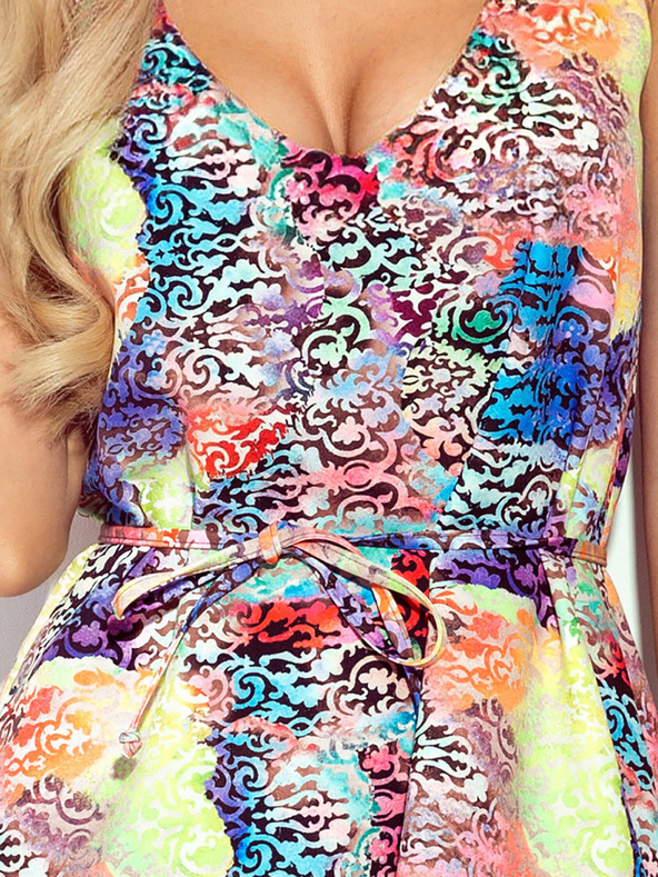 numoco Kleid mit Trapezausschnitt - Numoco Colour Pattern