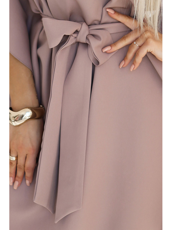 numoco Beigefarbenes Damen Schmetterlingskleid mit Taillenband Numoco