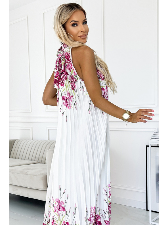 numoco Plissiertes Maxikleid aus Satin - weiß mit rosa Blumen Numoco ESTER