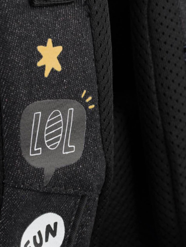 BAAGL  Schwarzer Cubic Schulrucksack Sneakers Baagl