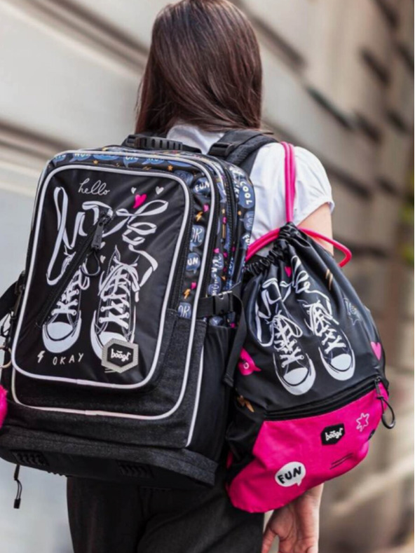 BAAGL  Schwarzer Cubic Schulrucksack Sneakers Baagl