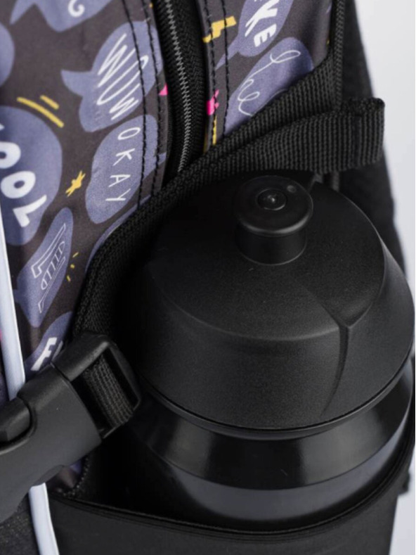 BAAGL  Schwarzer Cubic Schulrucksack Sneakers Baagl