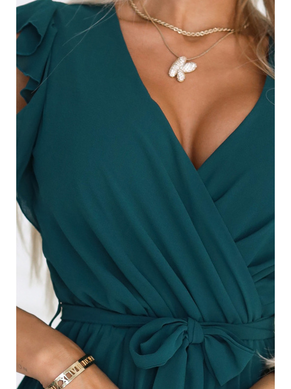 numoco 374-8 POLINA Plissiertes Kleid mit Ausschnitt und Volants - grün